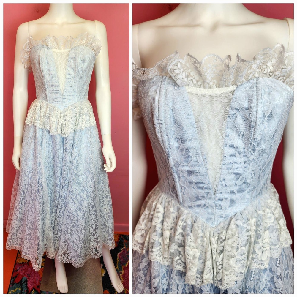 Vintage 1980's Gunne Sax Light Blue Lace Strapless Prom Dress